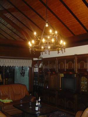 Kronleuchter von unten.